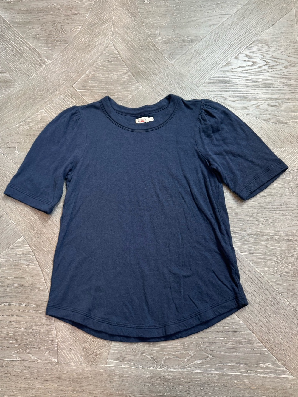 Faherty Navy Cloud Puff-Sleeve Top